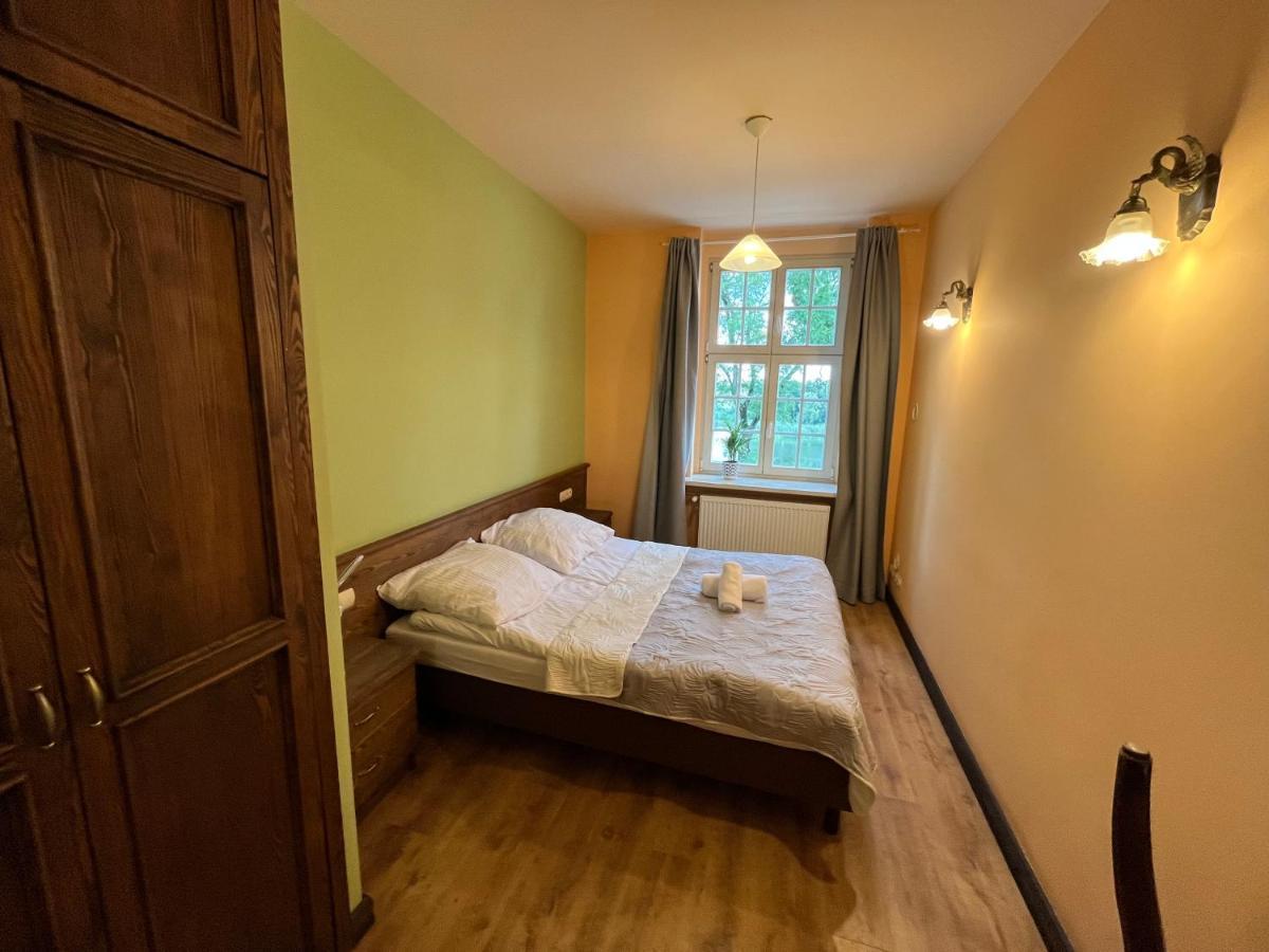 Rezydencja Marii Rybieniec Hotel Kiszkowo Exterior foto