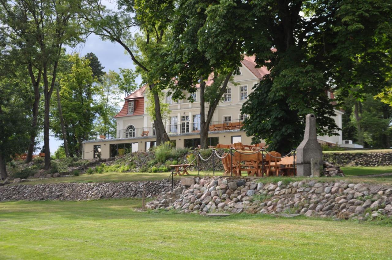 Rezydencja Marii Rybieniec Hotel Kiszkowo Exterior foto